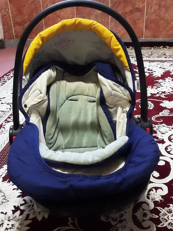 کریر|کالسکه و لوازم جانبی|مرند, |دیوار