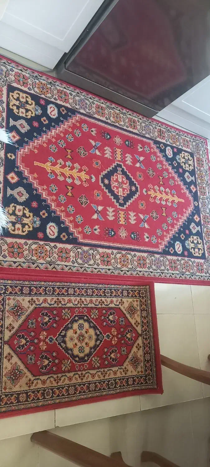 فرش قرمز زیبا بدون پارگی نو|فرش|خرم‌آباد, |دیوار