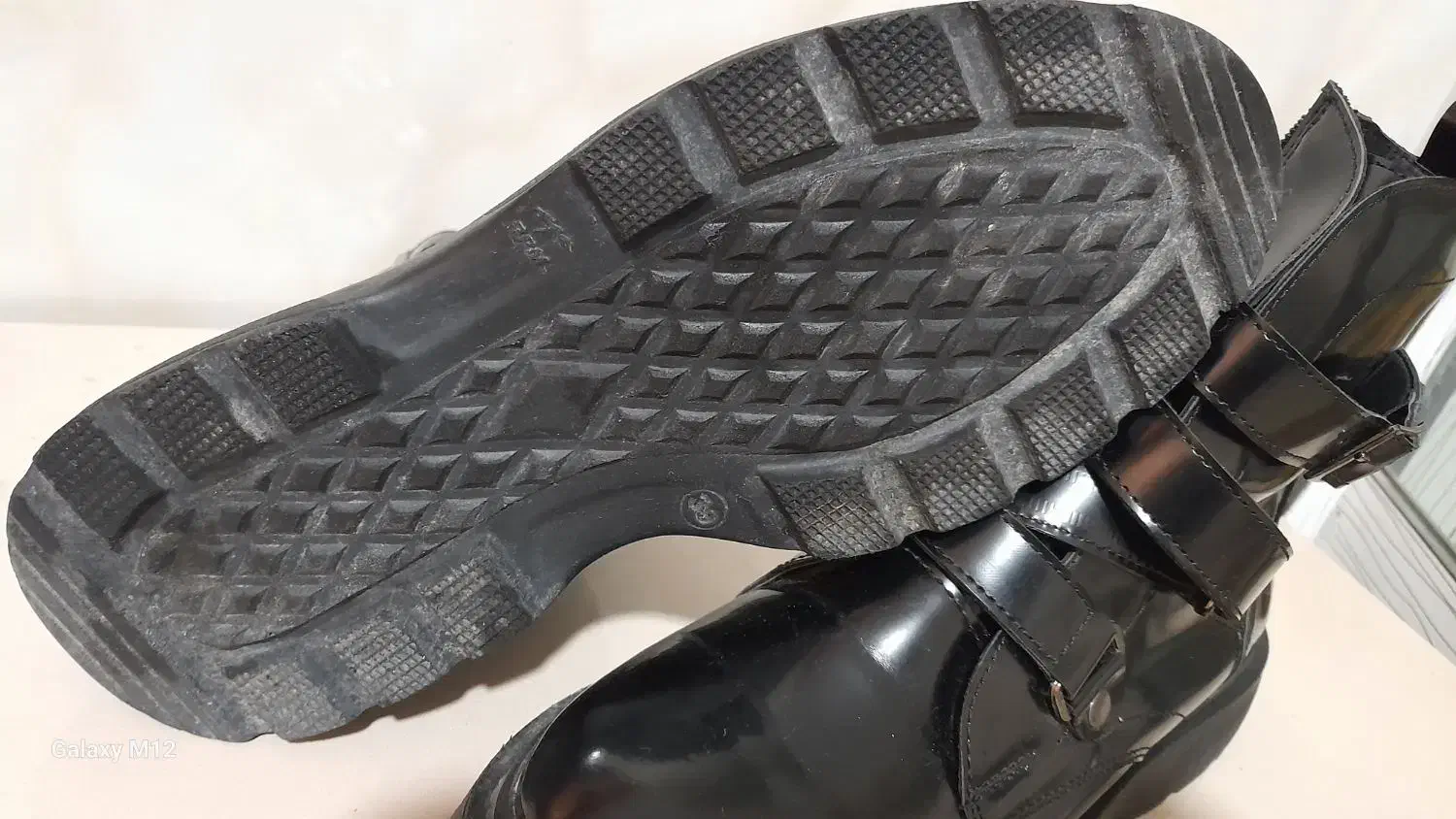 نیم بوت سایز 39|کیف، کفش، کمربند|سبزوار, رضوی|دیوار