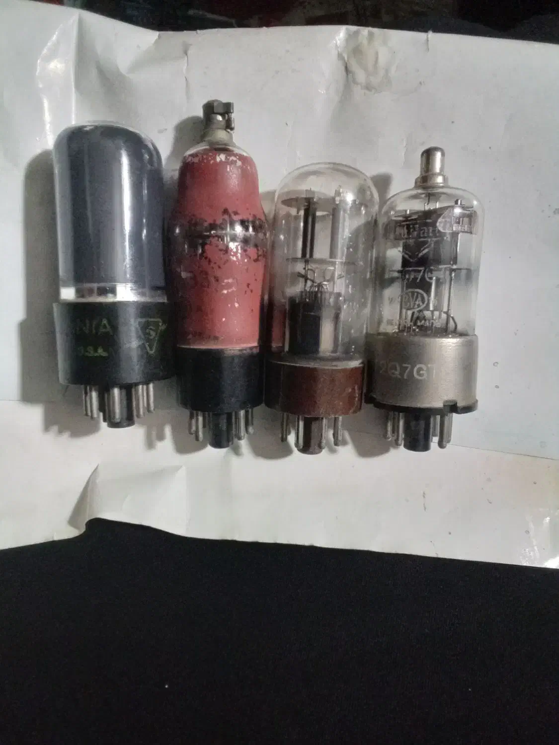 لامپ خلا|کلکسیون اشیاء عتیقه|تهران, افسریه جنوبی|دیوار