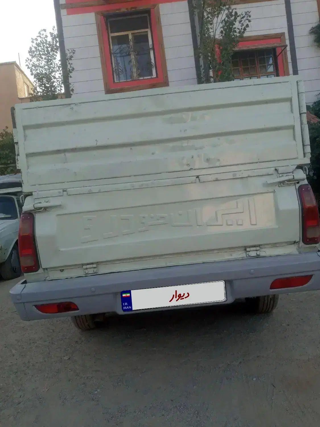 پیکان وانت مدل۹۳بنزینی|خودرو سواری و وانت|تویسرکان, |دیوار
