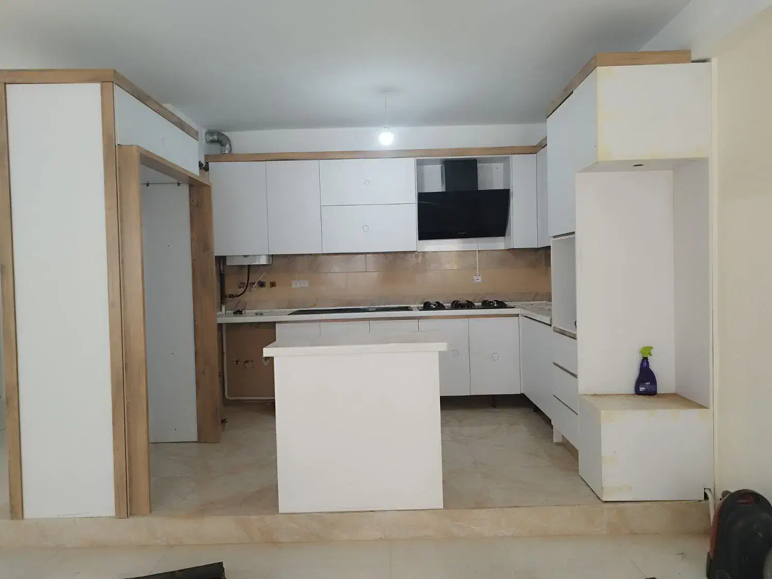 کابینت آبنوس|مصالح و تجهیزات ساختمان|بهارستان, |دیوار