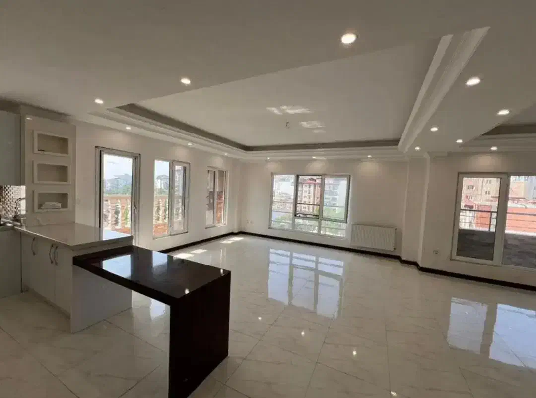 رهن و اجاره آپارتمان سه خواب رادیودریا|اجارهٔ آپارتمان|چالوس, |دیوار