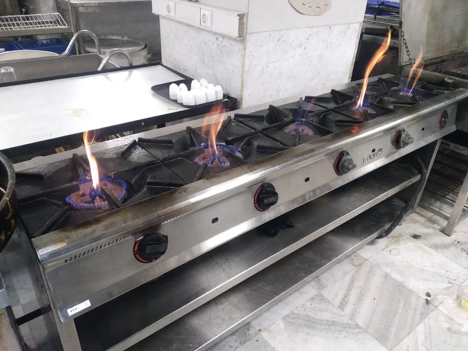 تعمیرات انواع اجاق خانگی وصنعتی وهود ایرانی خارجی|خدمات پیشه و مهارت|قشم, |دیوار