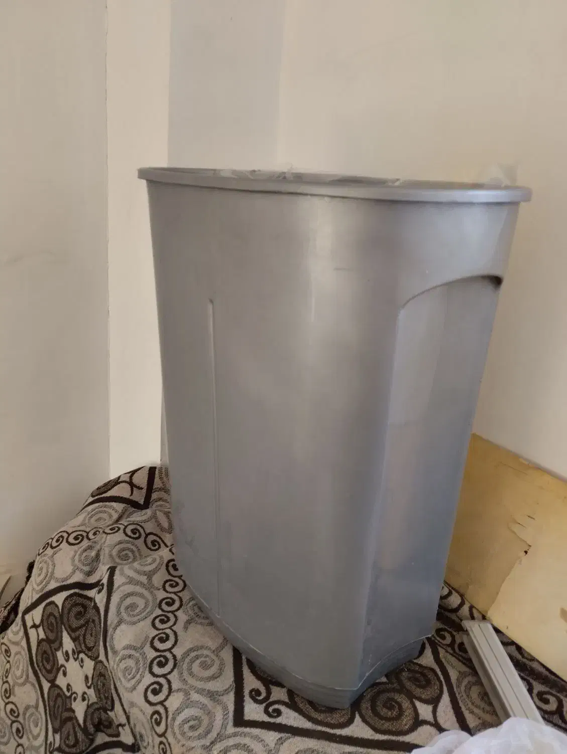 سطل بزرگ سالم|ظروف نگهدارنده، پلاستیکی، یک‌بارمصرف|ورامین, خیر آباد|دیوار