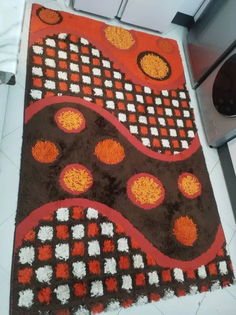 گلیم‌فرش|گلیم، جاجیم، گبه|پرند, فاز ۰|دیوار