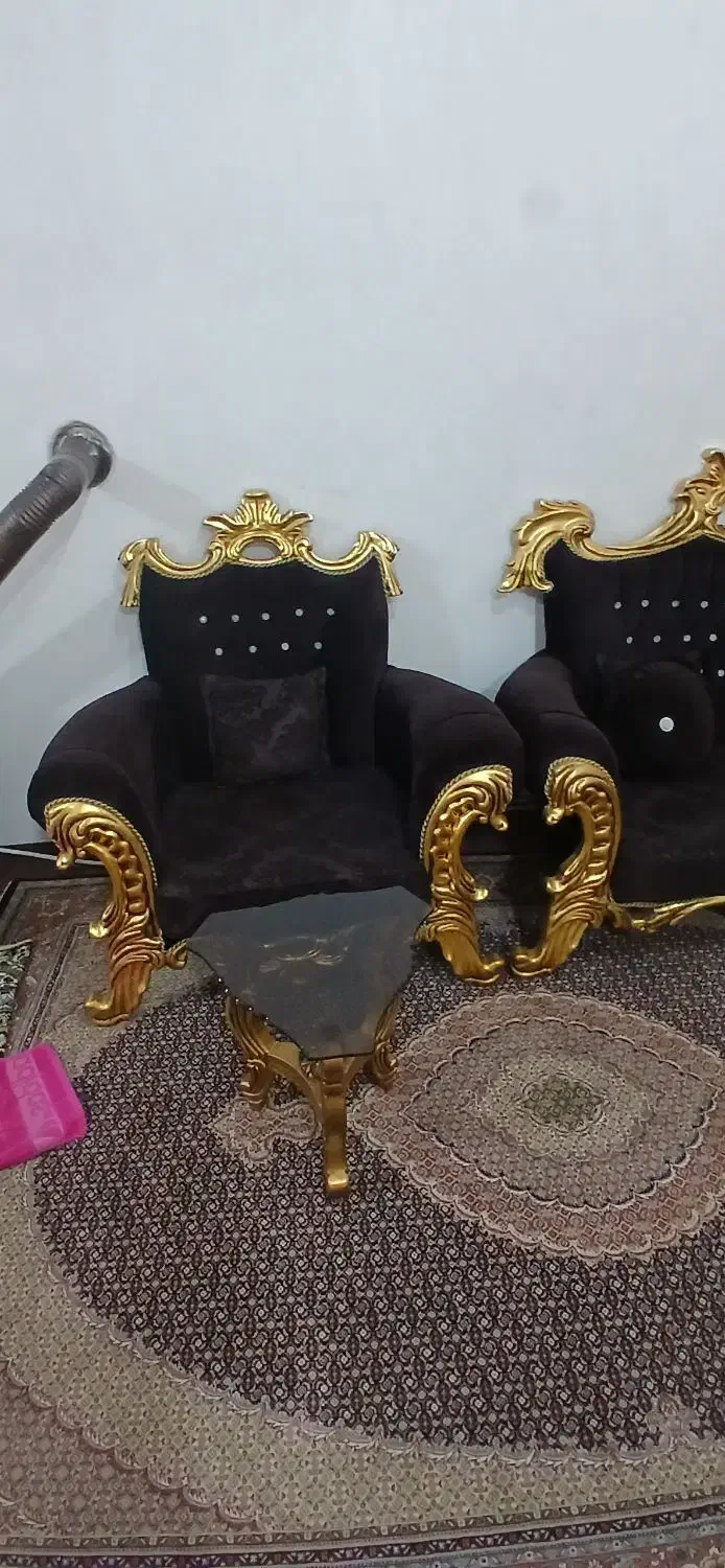 قیمت ۱۰میلیون|مبلمان خانگی و میز عسلی|نوشین شهر, |دیوار