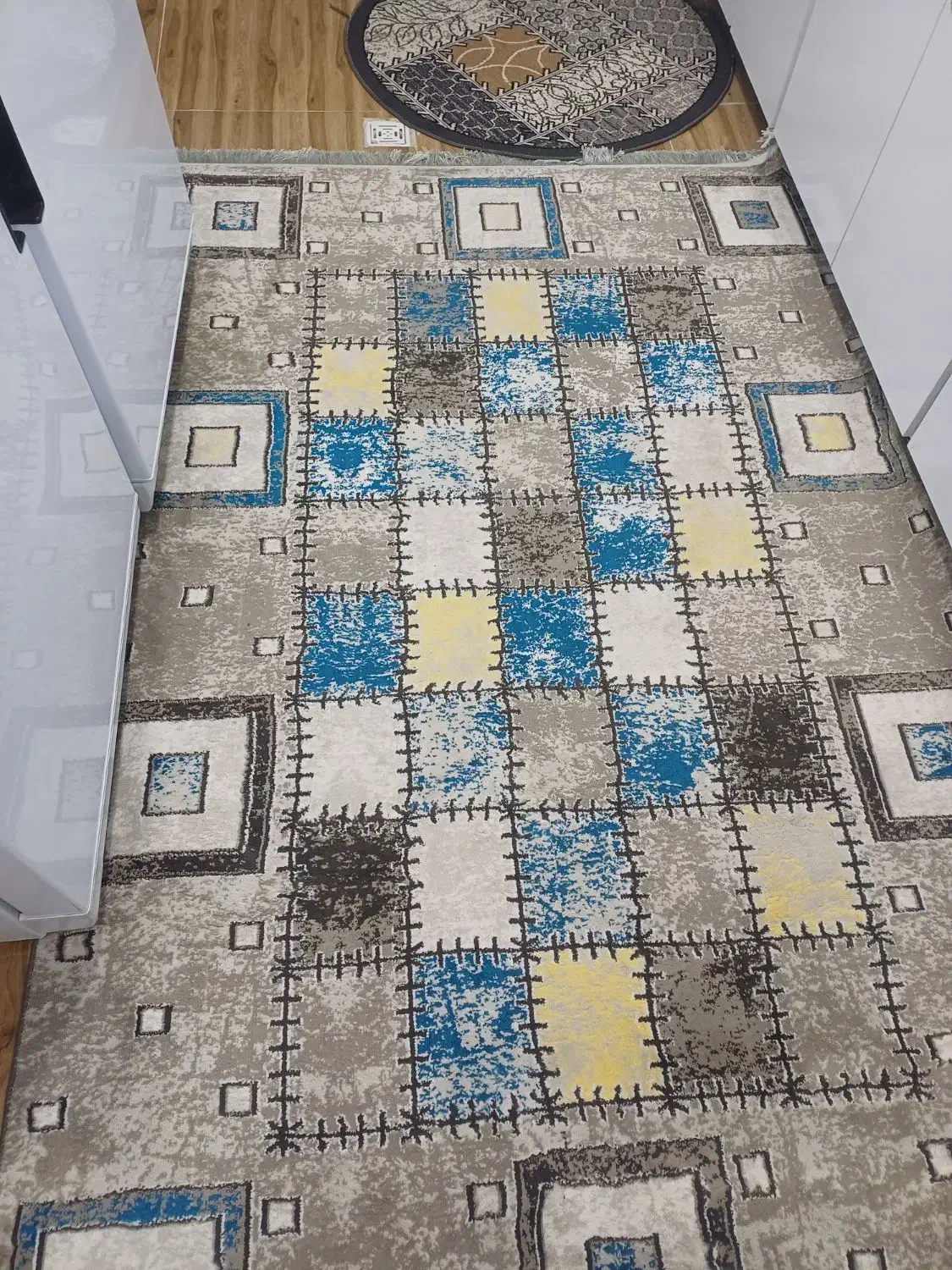 گلیم فرش در حد نو|گلیم، جاجیم، گبه|بروجرد, |دیوار