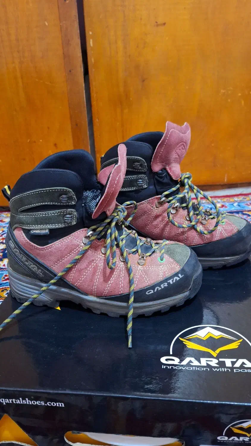 پوتین کوهنوردی|کوهنوردی و کمپینگ|چالوس, |دیوار