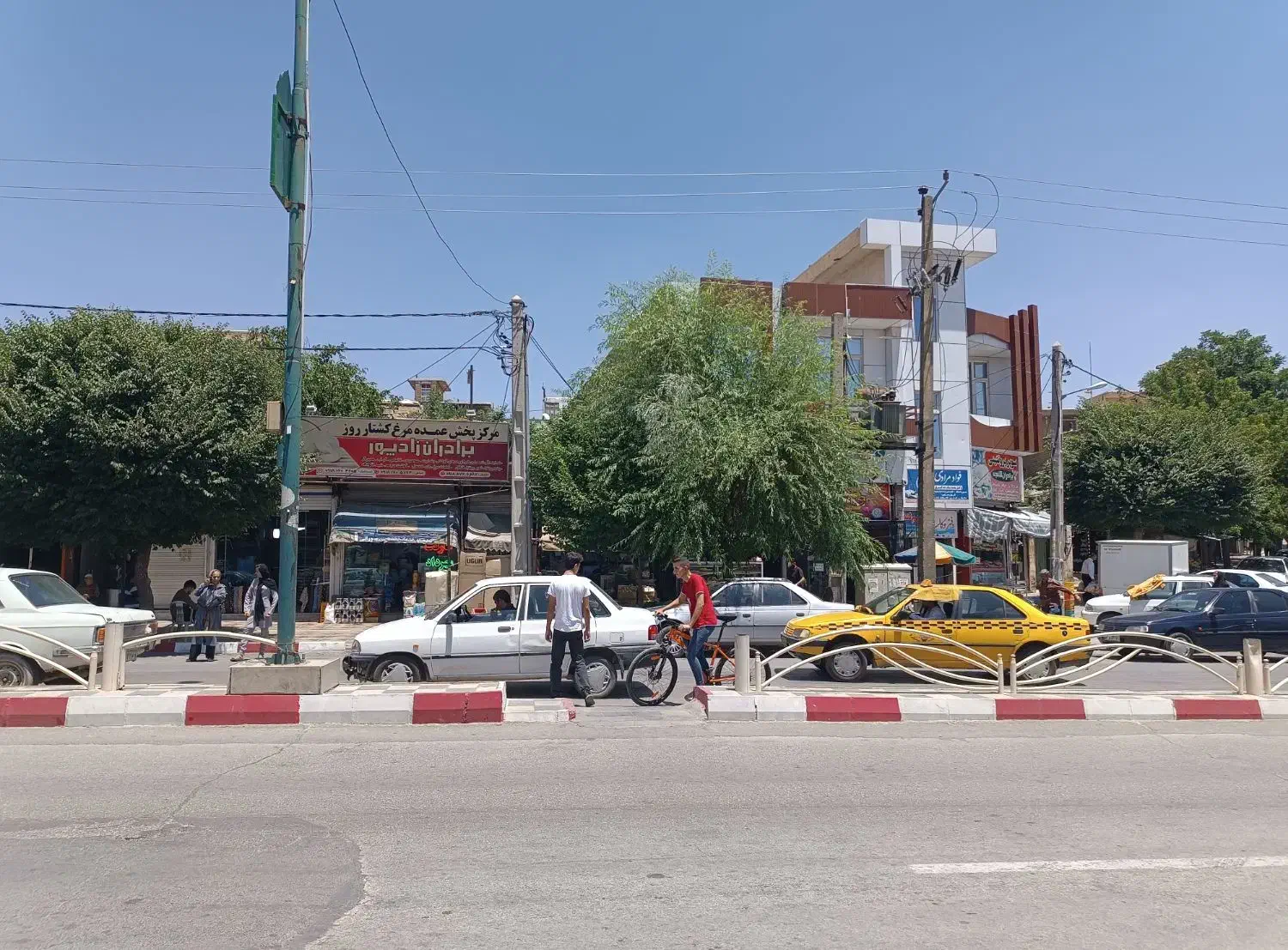 فروش ملک شخصی یاواگذری به سرمایه گذار،مرکزدیواندره|فروش زمین و ملک کلنگی|دیواندره, |دیوار