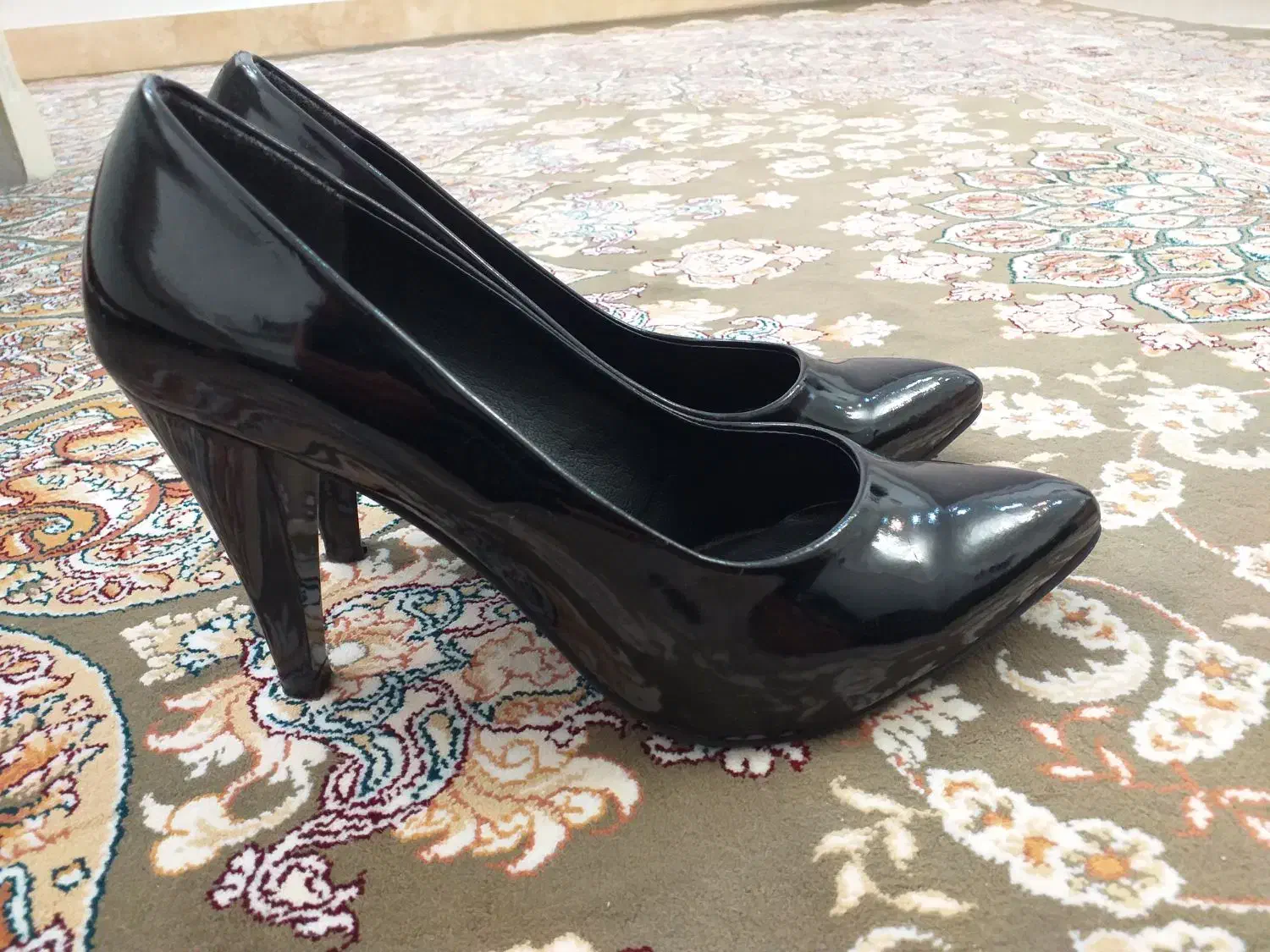 کفش مجلسی نو وپوشیده نشده|کیف، کفش، کمربند|ساوه, |دیوار