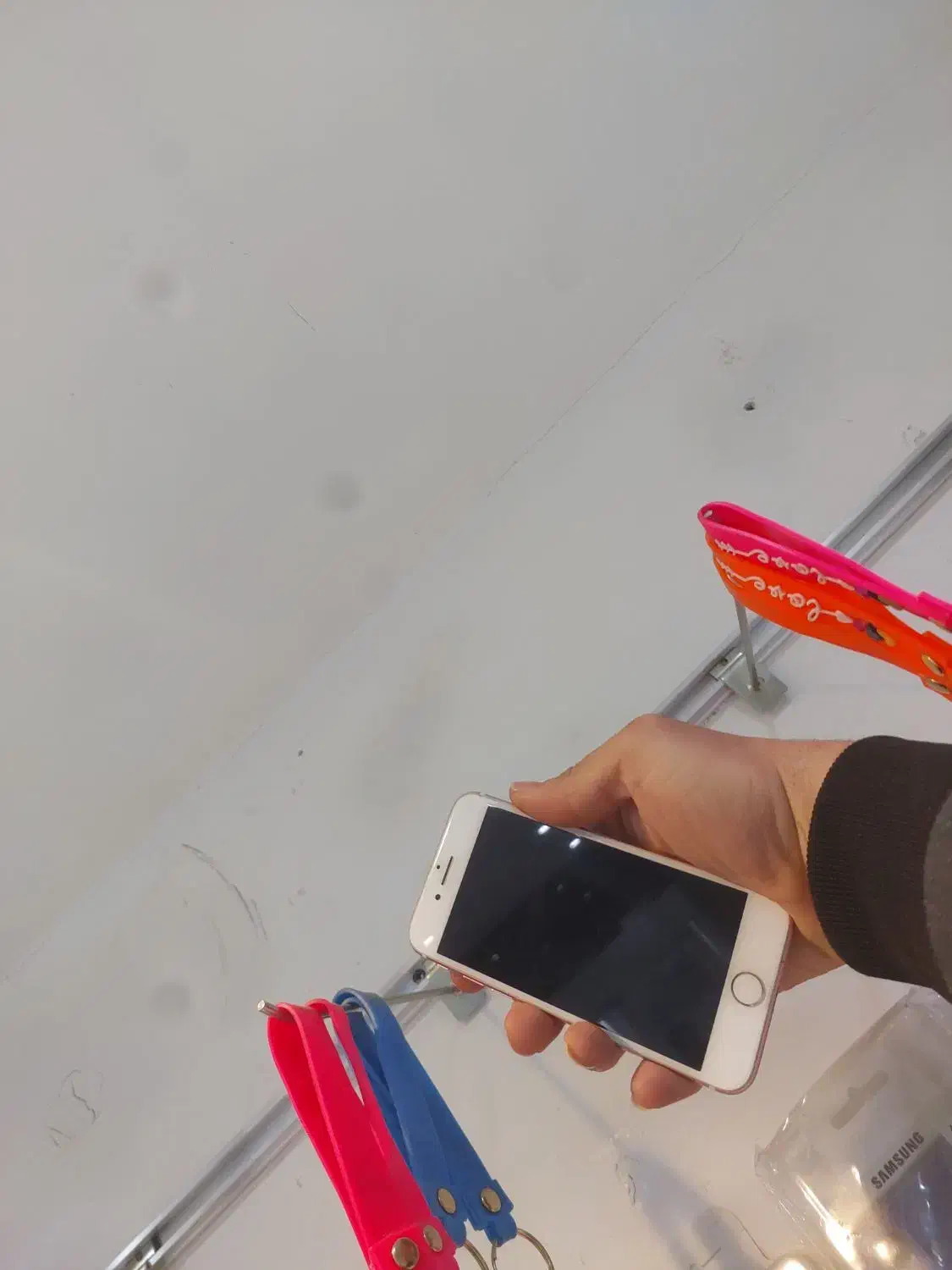 آیفون 7 128 تمیز درحدنوبه همراه هدیه۱سرور|موبایل|قم, عمار یاسر|دیوار