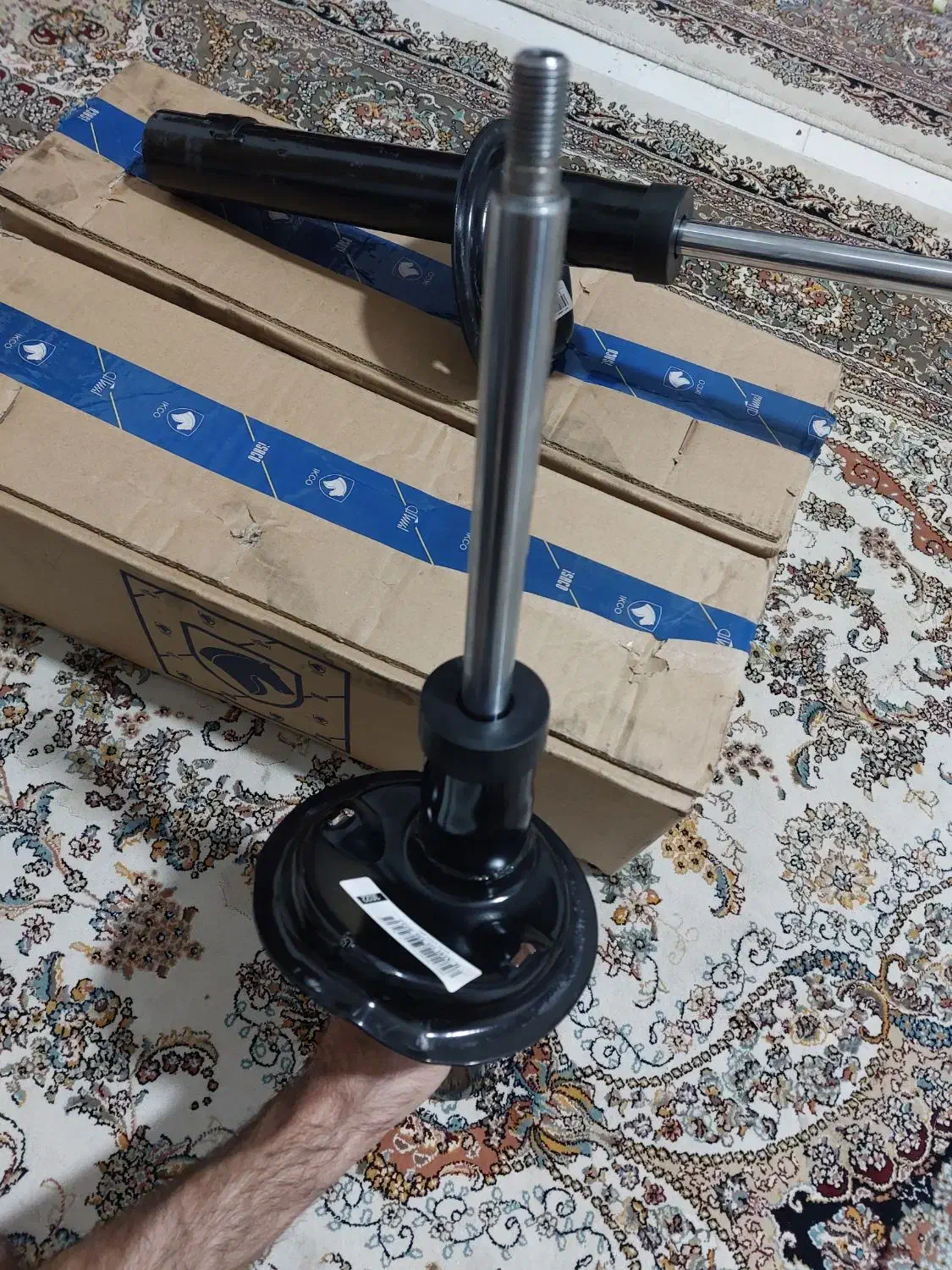 کمک فنر گازی ایساکویی فابریکی مخصوص پژو، سمند، دنا|قطعات یدکی و لوازم جانبی|ساری, |دیوار