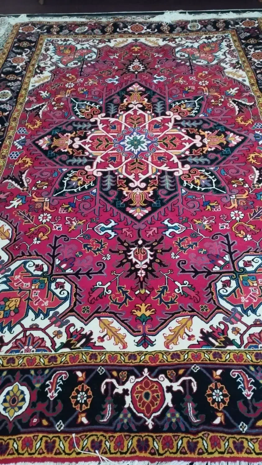 فرش دستبافت هریس|فرش|هریس, |دیوار