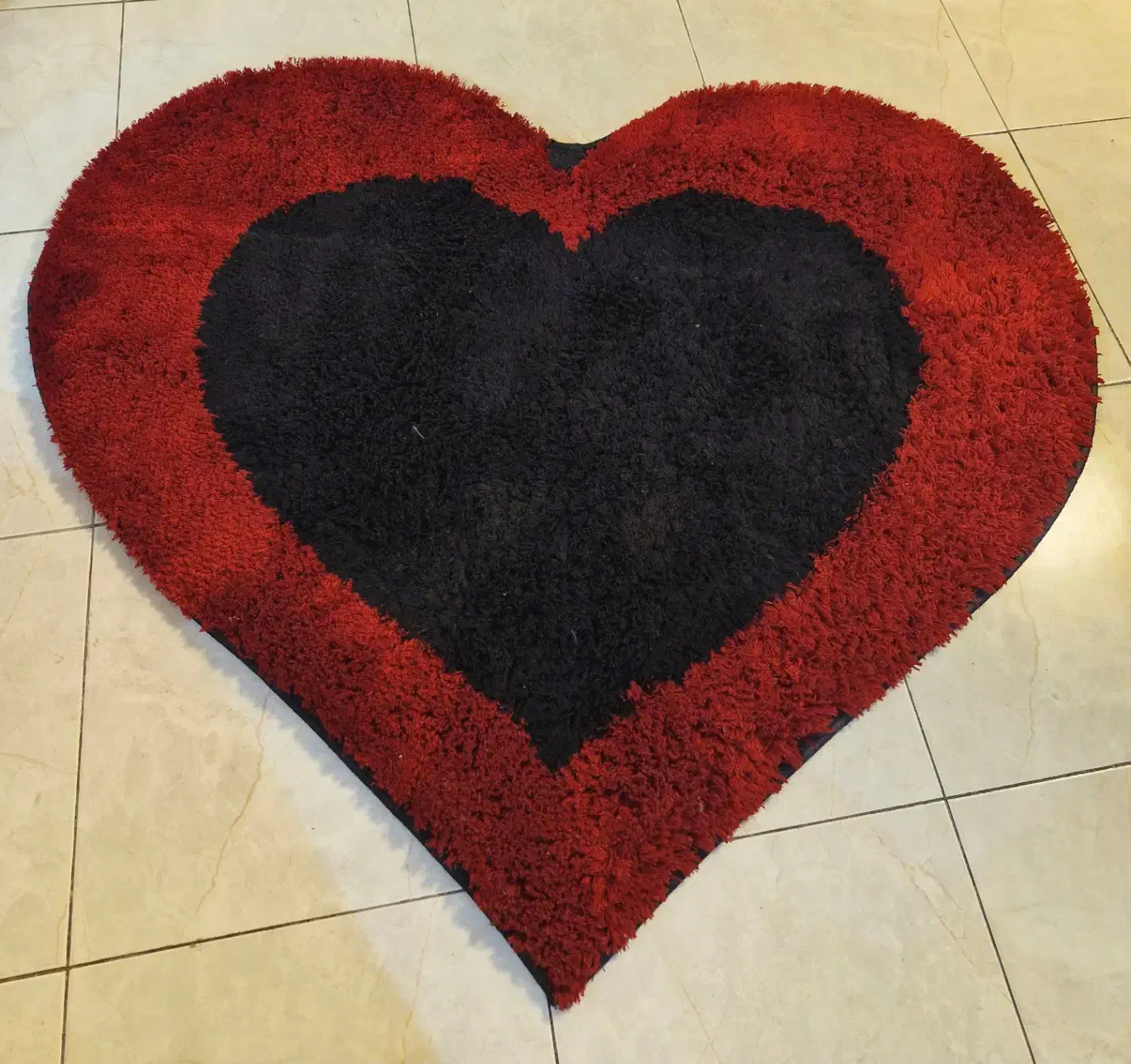 فرش فانتزی قلبی|فرش|کرج, برغان|دیوار