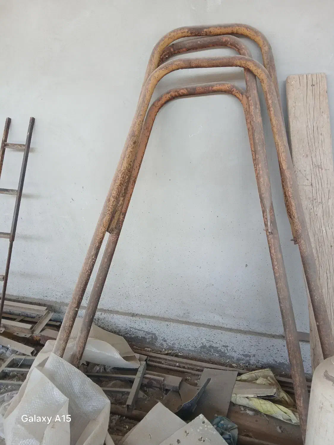 ماله پروانه.|مصالح و تجهیزات ساختمان|زاویه, |دیوار