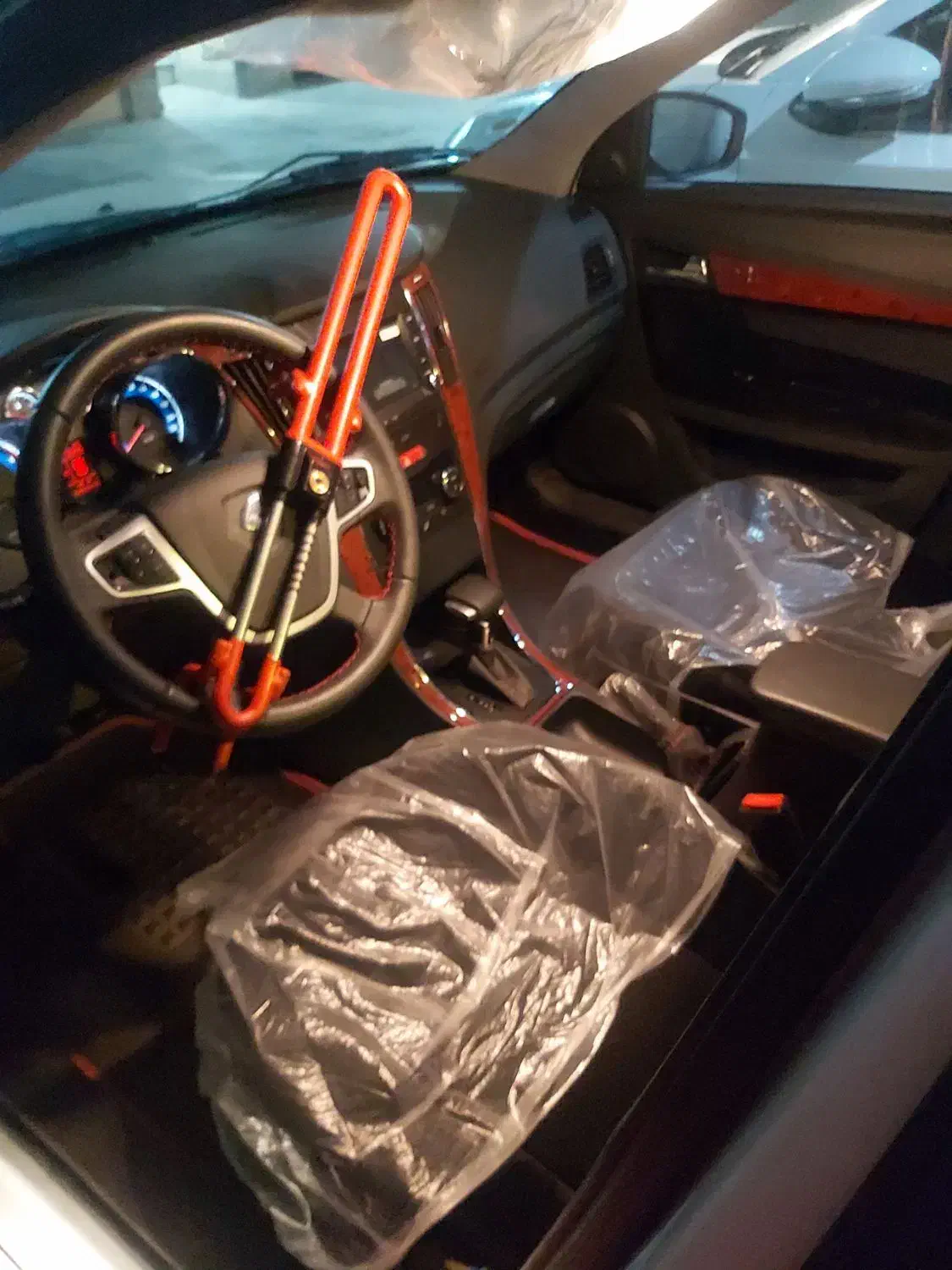 دنا پلاس توربو اتوماتیک صفر ۴۰۲ با esp|خودرو سواری و وانت|تهران, جوادیه تهرانپارس|دیوار