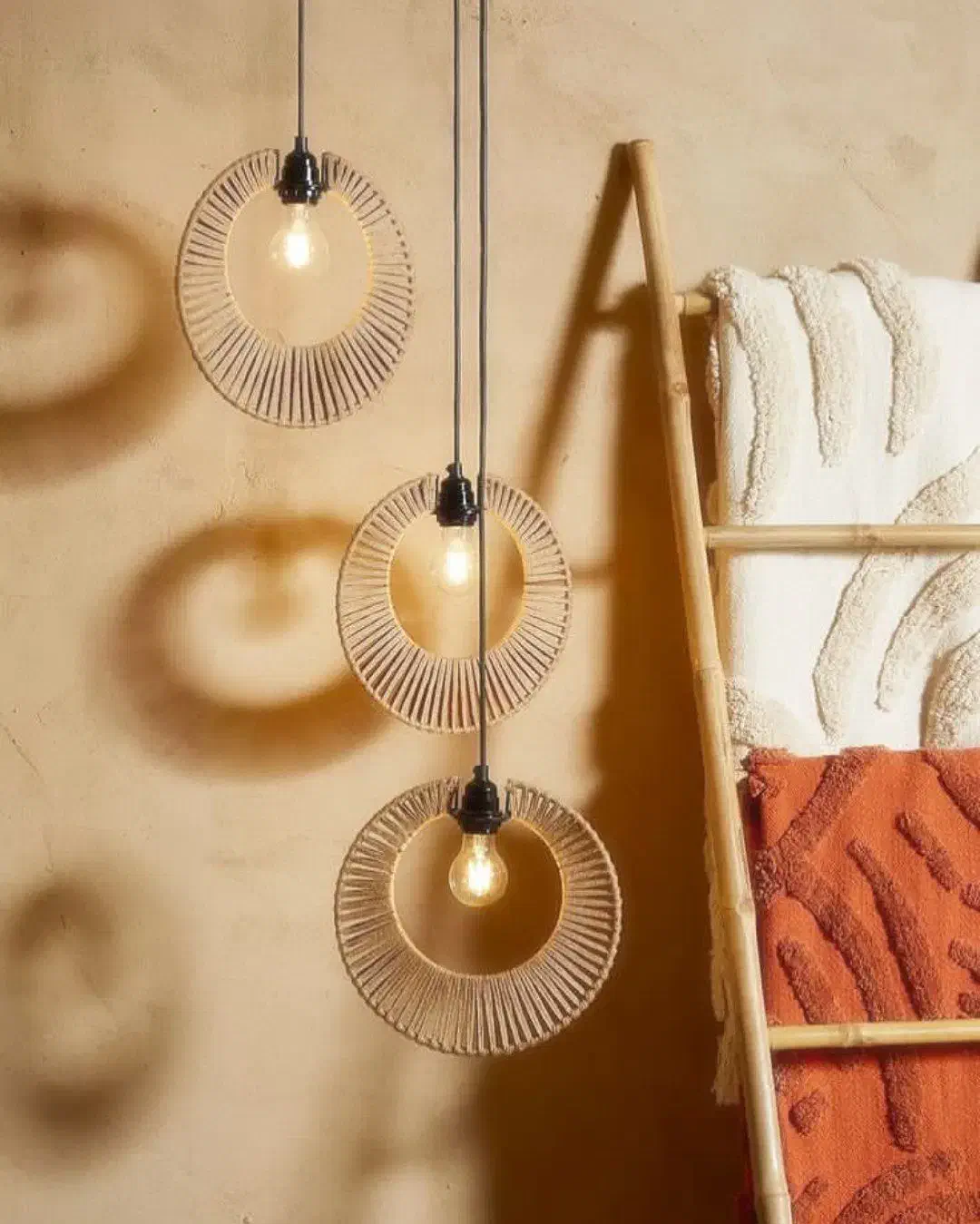 لوستر بسیار شیک|لوستر و چراغ آویز|هشتگرد, شهرک المهدی|دیوار