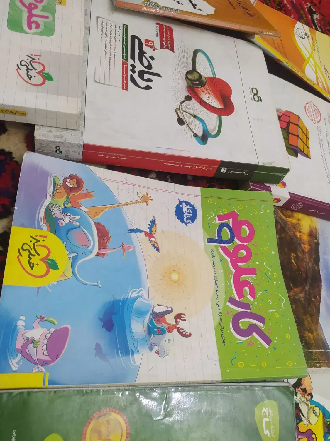 کتاب کمک آموزشی پرش نهم وکتاب فارسی ریاضی علوم|لوازم التحریر|تبریز, |دیوار