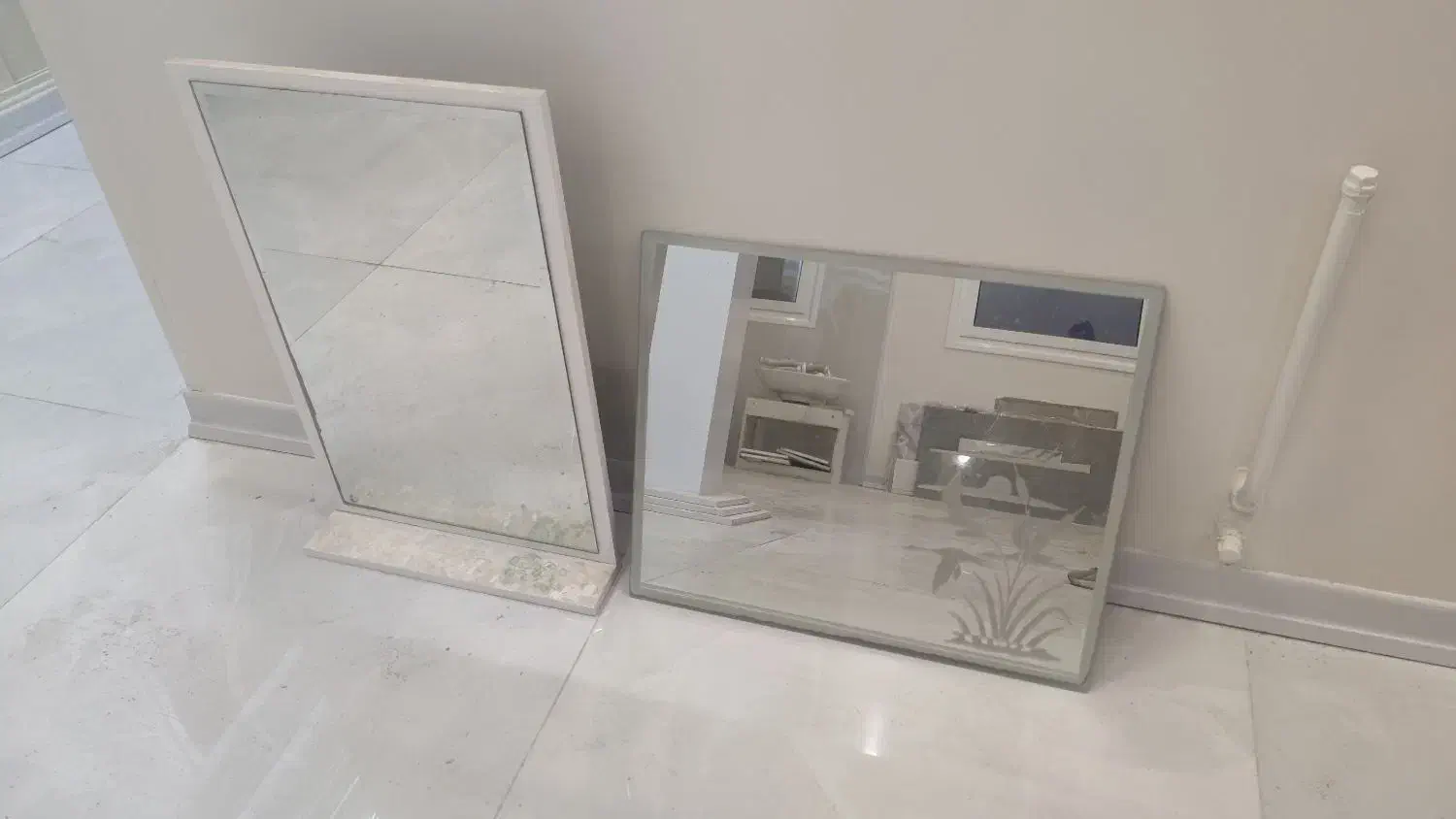 دو عدد روشویی کابینتی با سنگ و شیر و ۲ عدد آینه|لوازم سرویس بهداشتی|اصفهان, خواجه عمید|دیوار