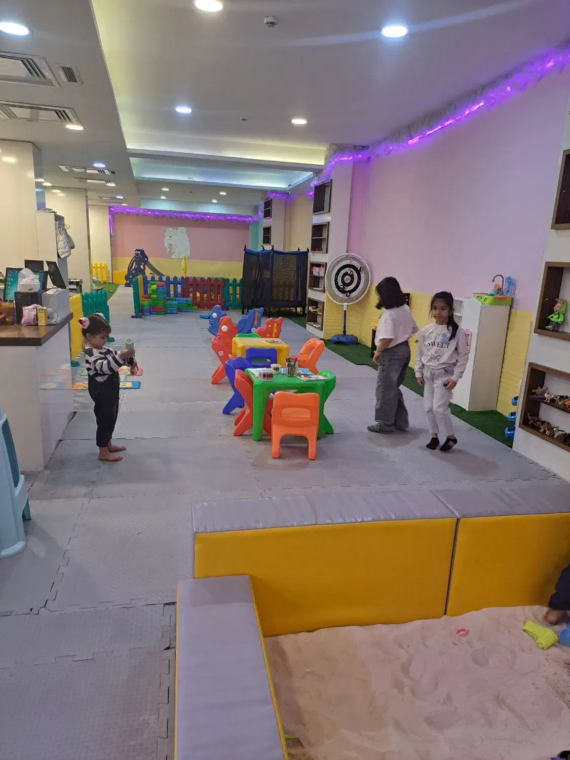 فروش مغازه درپاساژ|فروش مغازه و غرفه|اسکو, |دیوار