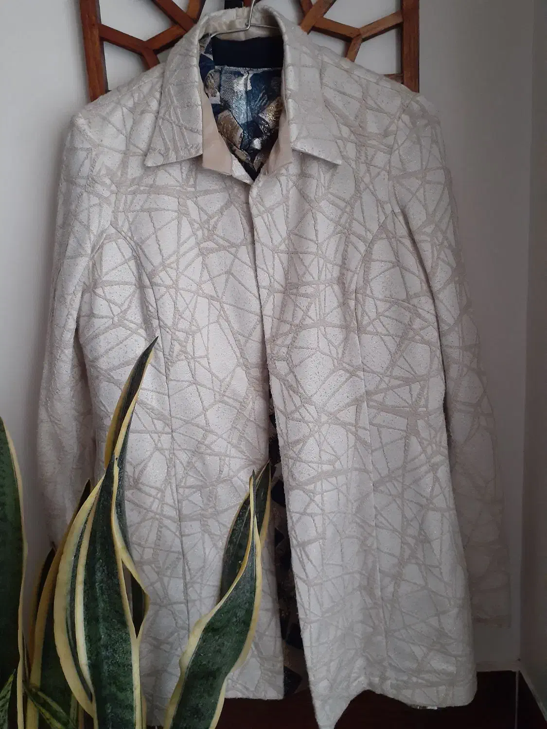 لباس|لباس|مراغه, |دیوار