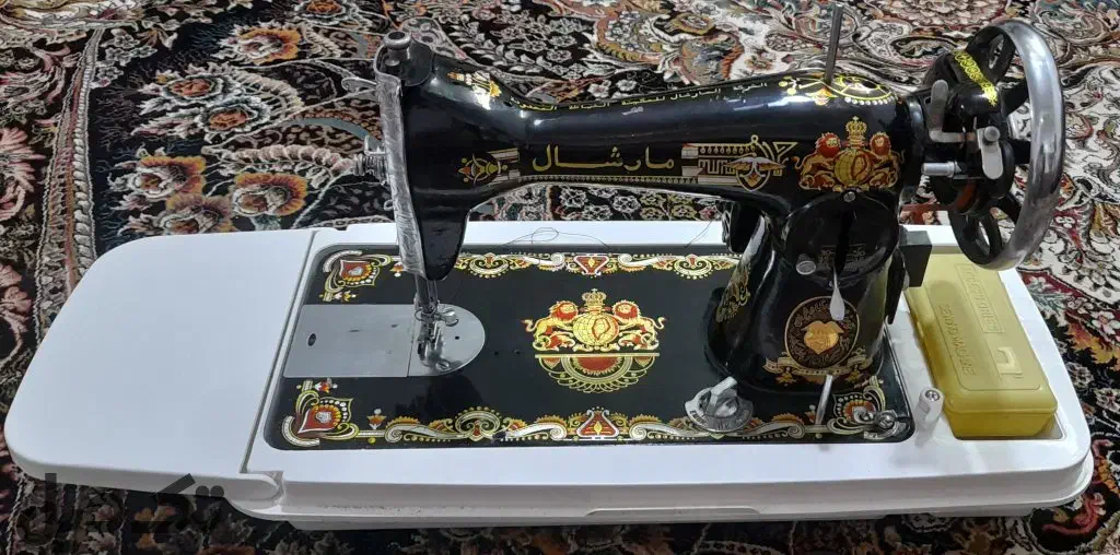 چرخ خیاطی|چرخ خیاطی و ریسندگی|رشت, چله خانه|دیوار