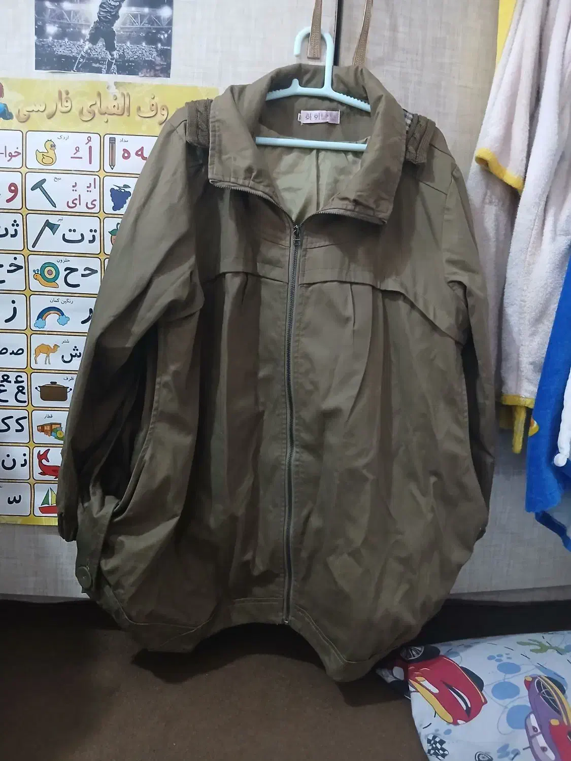 کاپشن سالم کلاه هم داره ۲ایکس لارج|لباس|رشت, امین الضرب|دیوار