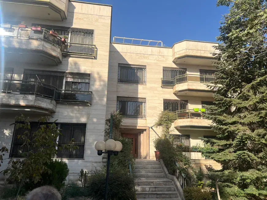 نیاوران زینعلی ۲۰۲ متر با ۲ پارکینگ|فروش آپارتمان|تهران, نیاوران|دیوار