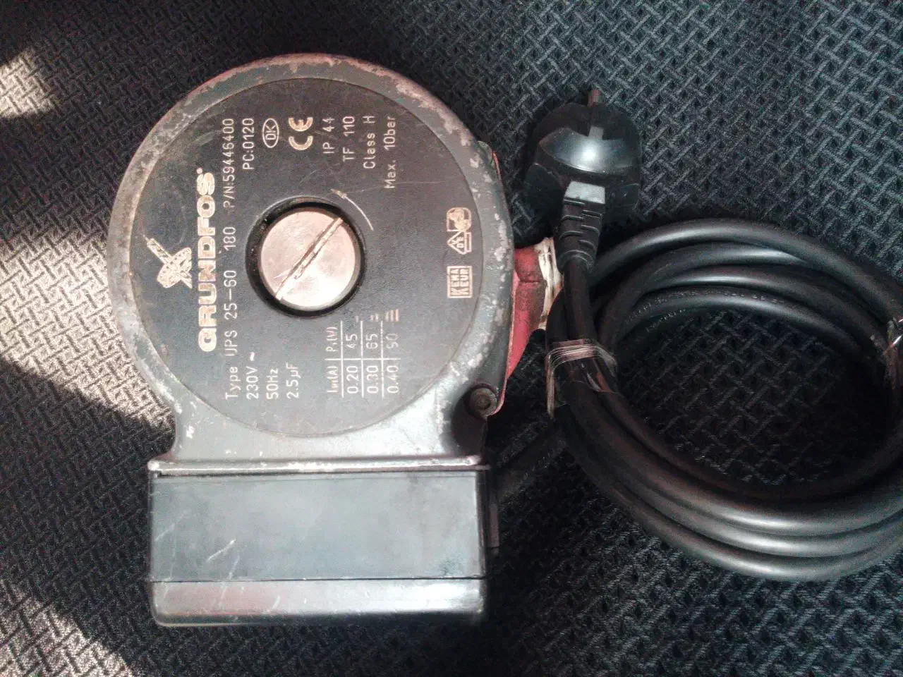 پمپ پکیج گرندفوس اصلی|آبگرمکن، پکیج، شوفاژ|تهران, علم و صنعت|دیوار