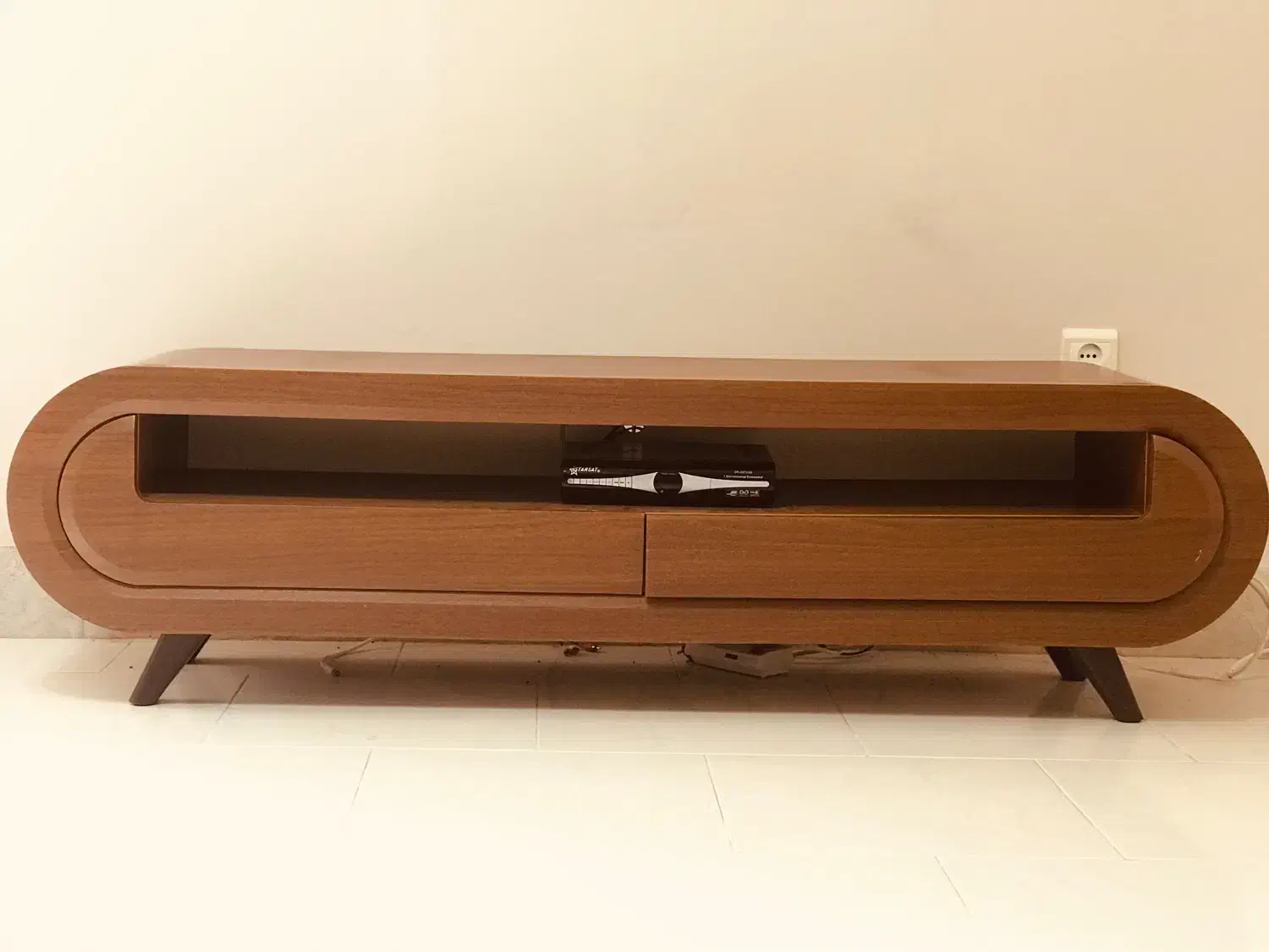 میز تلوزیون|میز تلویزیون|کردکوی, |دیوار