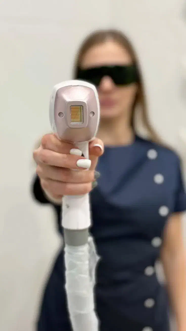 استخدام اوپراتور لیزر خانم باسابقه و بدون سابقه|استخدام درمانی، زیبایی، بهداشتی|بندرعباس, |دیوار