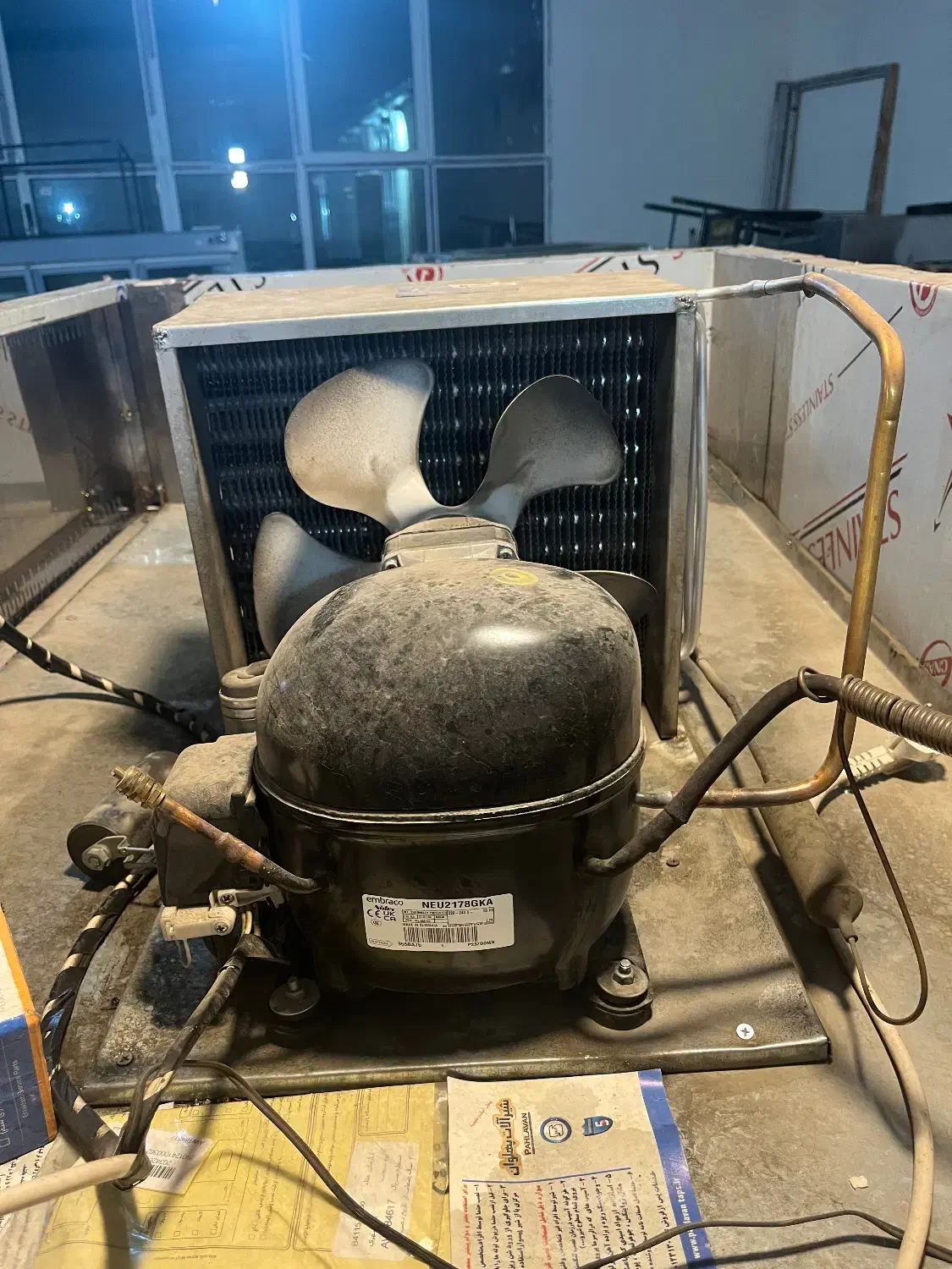 فریزر۱/۵متری تمام استیل|فروشگاه و مغازه|تهران, تهرانسر مرکزی|دیوار