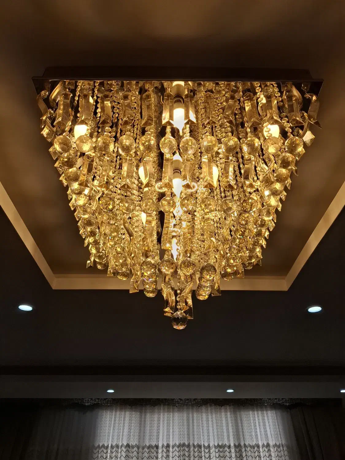 لوستر کریستالی|لوستر و چراغ آویز|محمدشهر, محمدشهر|دیوار