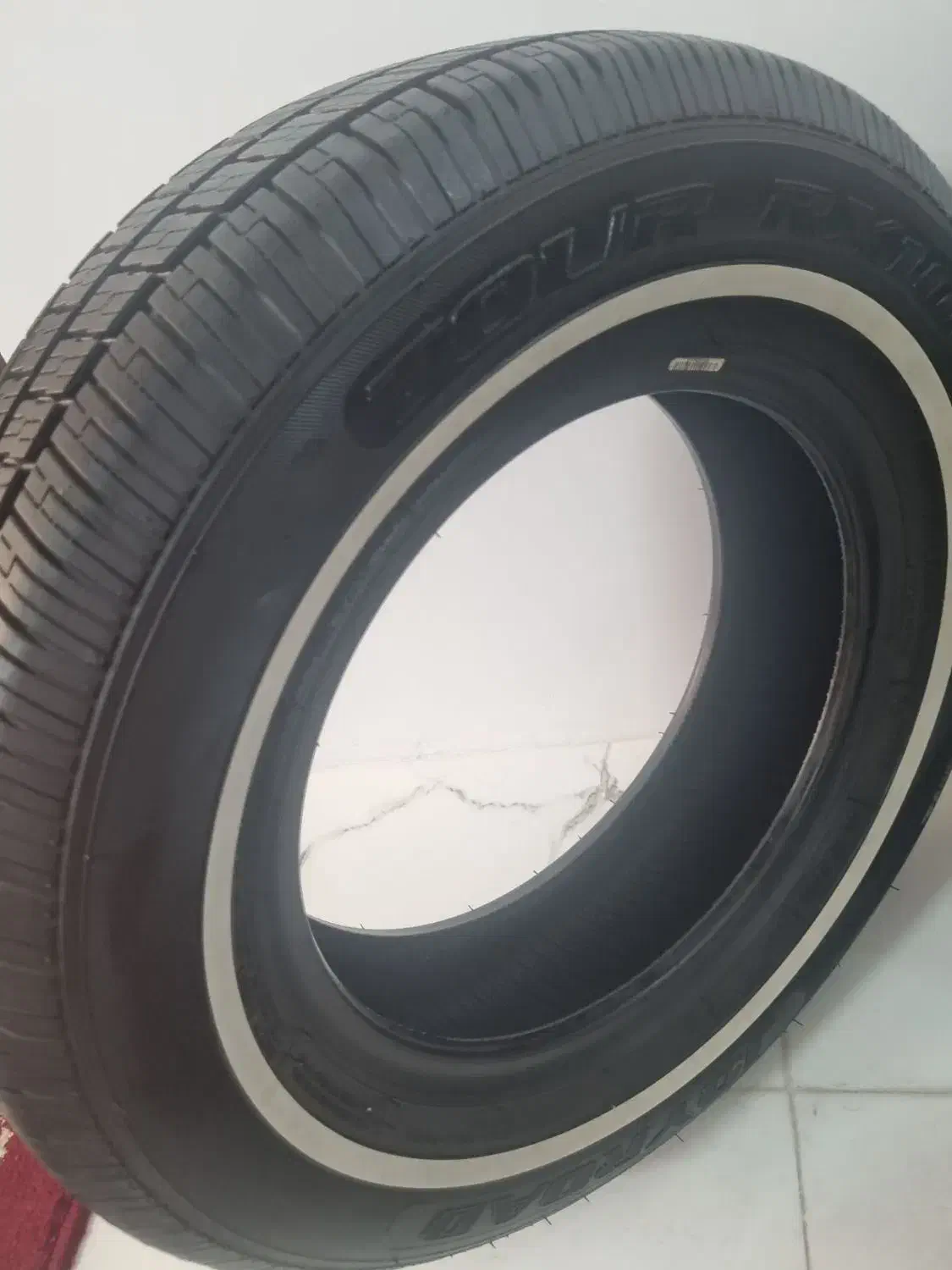 لاستیک نو دور سفید مشکی.|قطعات یدکی و لوازم جانبی|مشهد, بهمن|دیوار