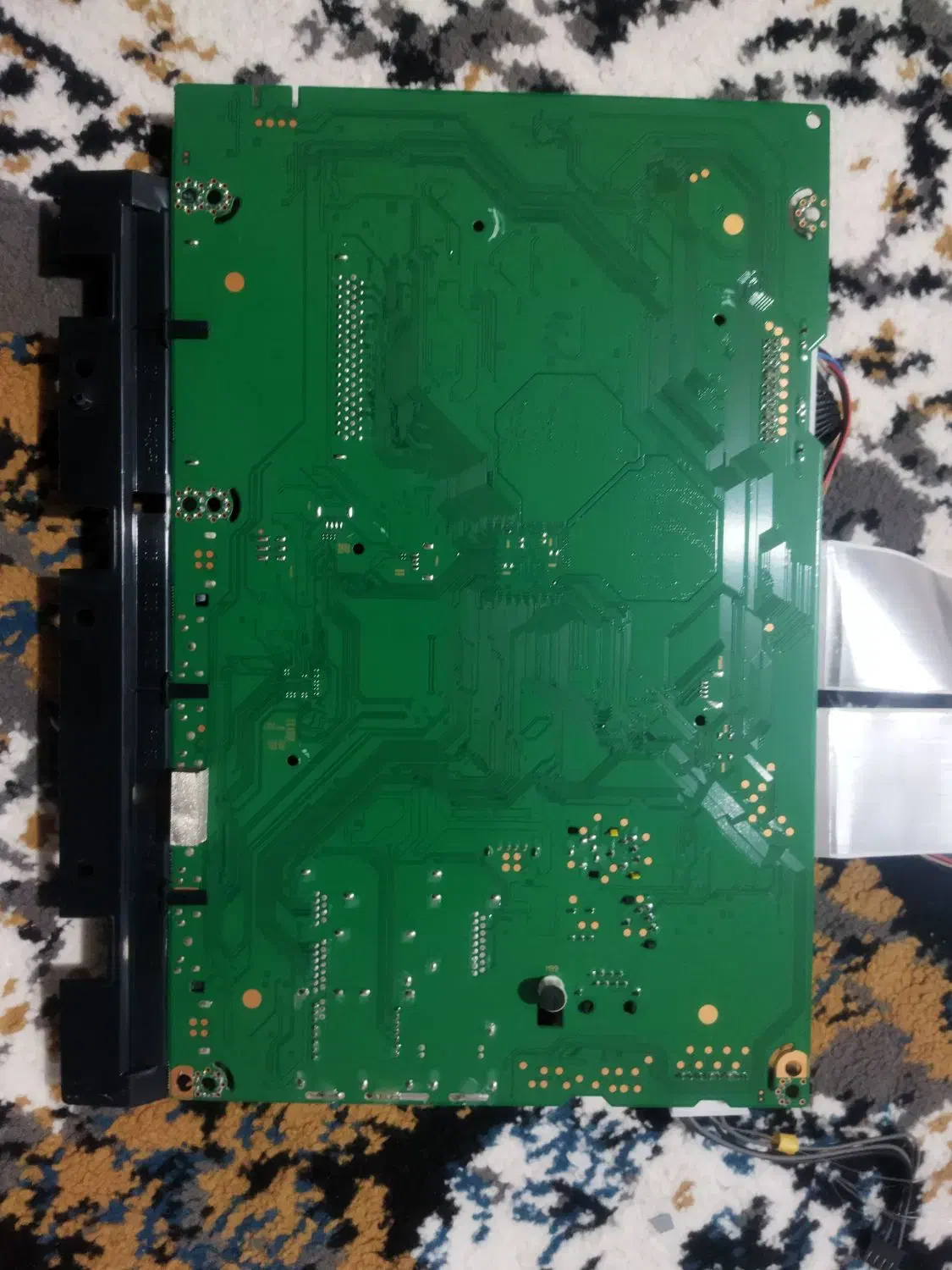 قطعههای تلویزیون ال جی|تلویزیون و پروژکتور|شیروان (خراسان), |دیوار