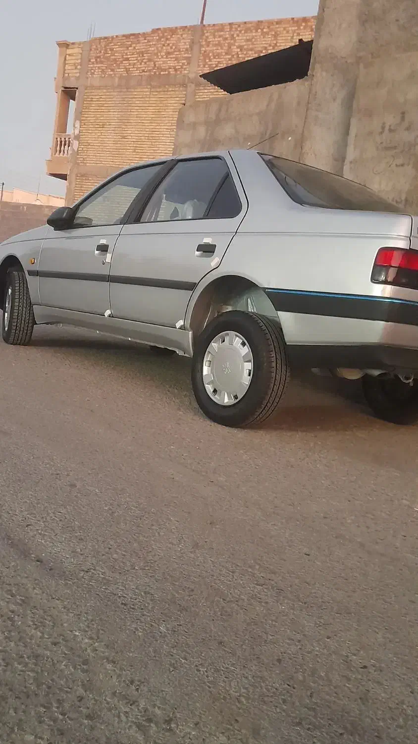 پژو۴۰۵|خودرو سواری و وانت|رودان, |دیوار