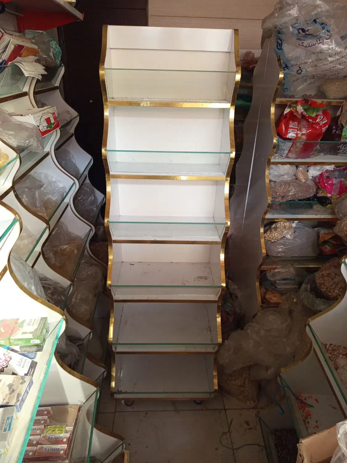 قفسه آبشاری ۶ طبقه کازرون|فعالیت داوطلبانه|کازرون, |دیوار