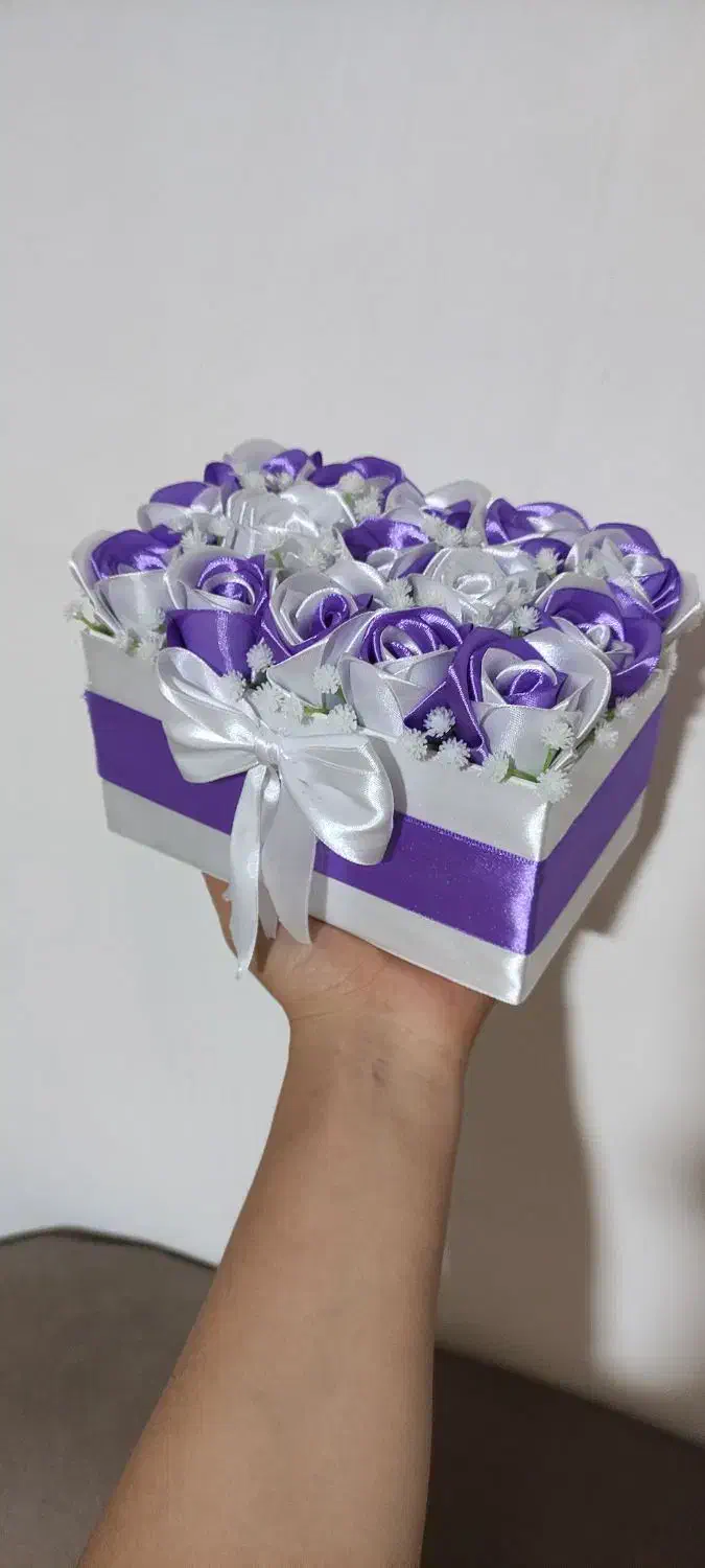 گل ربانی زیبا|گل مصنوعی|رشت, کوی مهر|دیوار