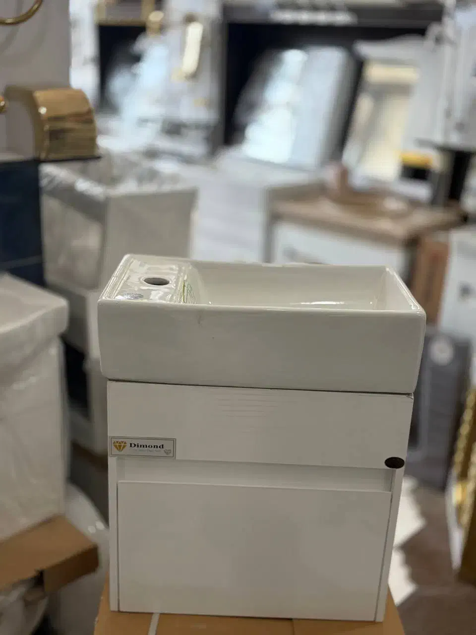 روشویی کابینتی آینه بک لایک آینه باکس|لوازم سرویس بهداشتی|کرمانشاه, |دیوار