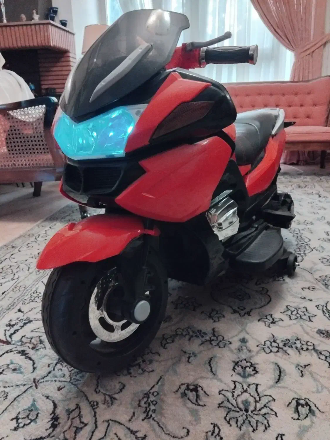 موتور شارژی در حد نو|اسباببازی بچه|تهران, اختیاریه|دیوار