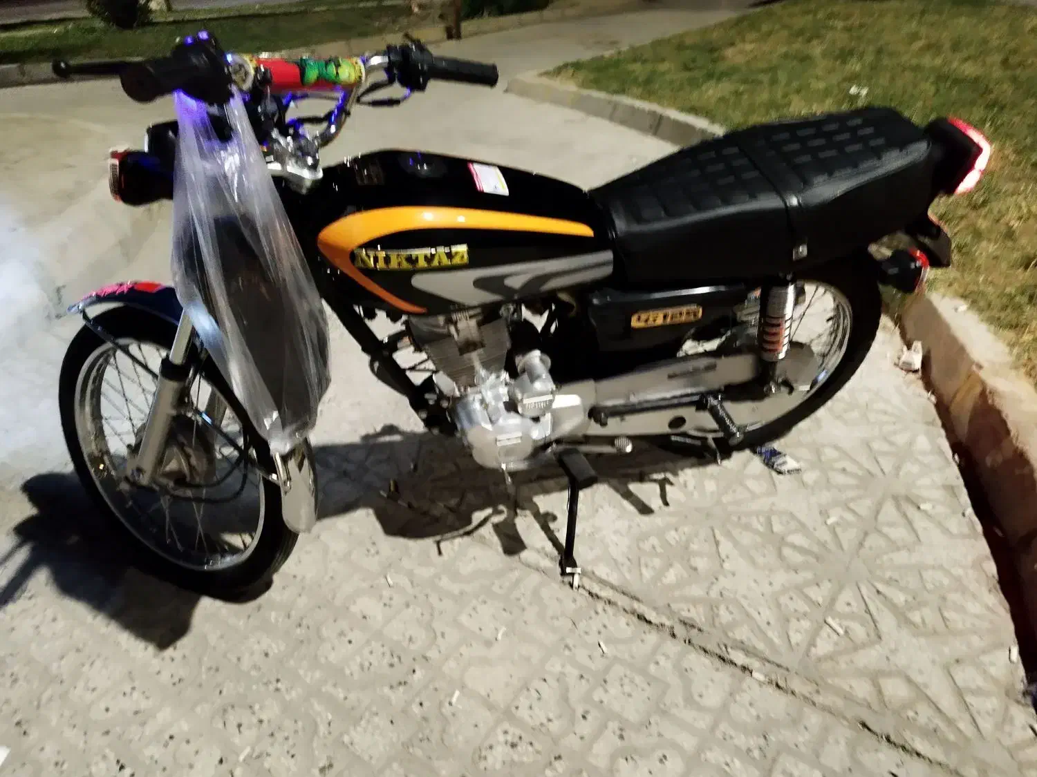 موتور 150مدل1402کاربرات|موتورسیکلت|دهدشت, |دیوار