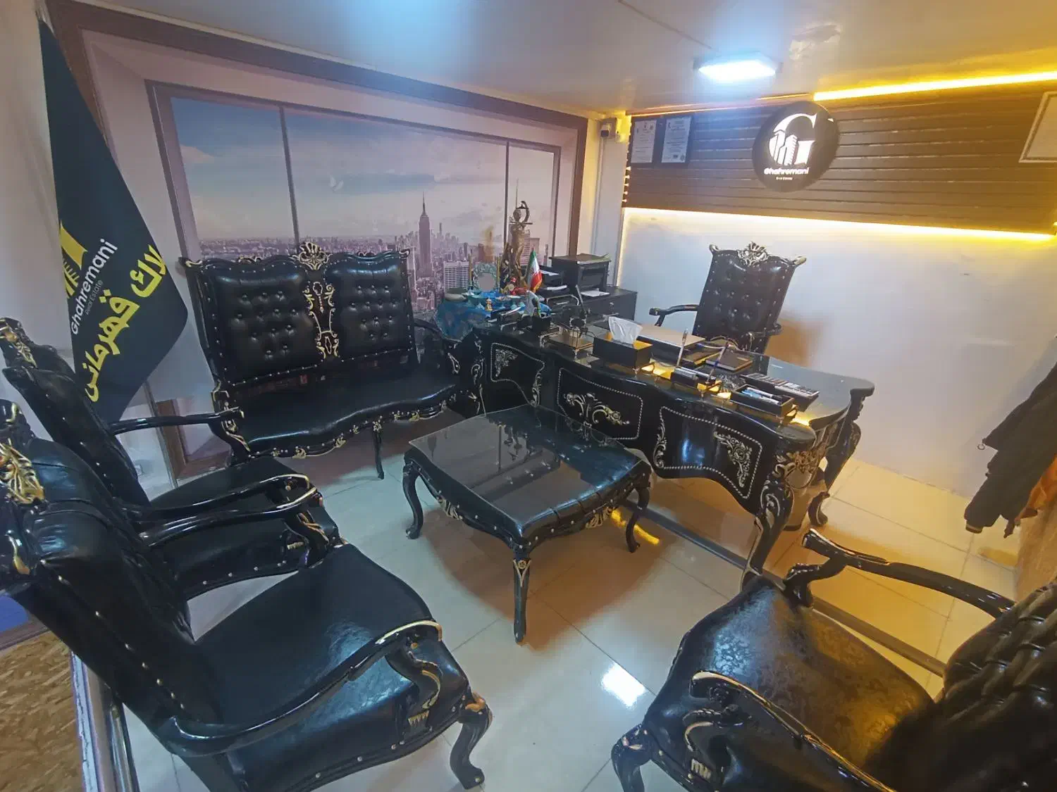 جذب مشاور خانم و آقا در املاک قهرمانی|استخدام اداری و مدیریت|تنکابن, |دیوار