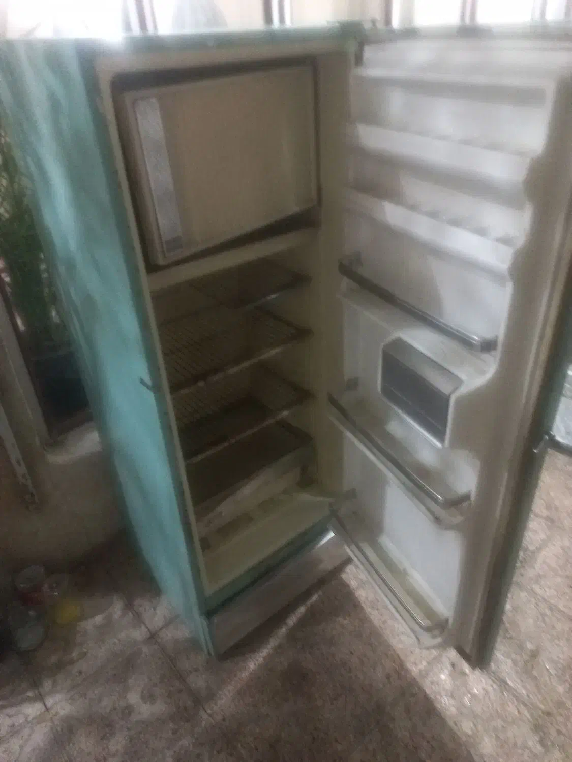 یخچال ۱۰ فوت کلویناتور|یخچال و فریزر|تبریز, |دیوار