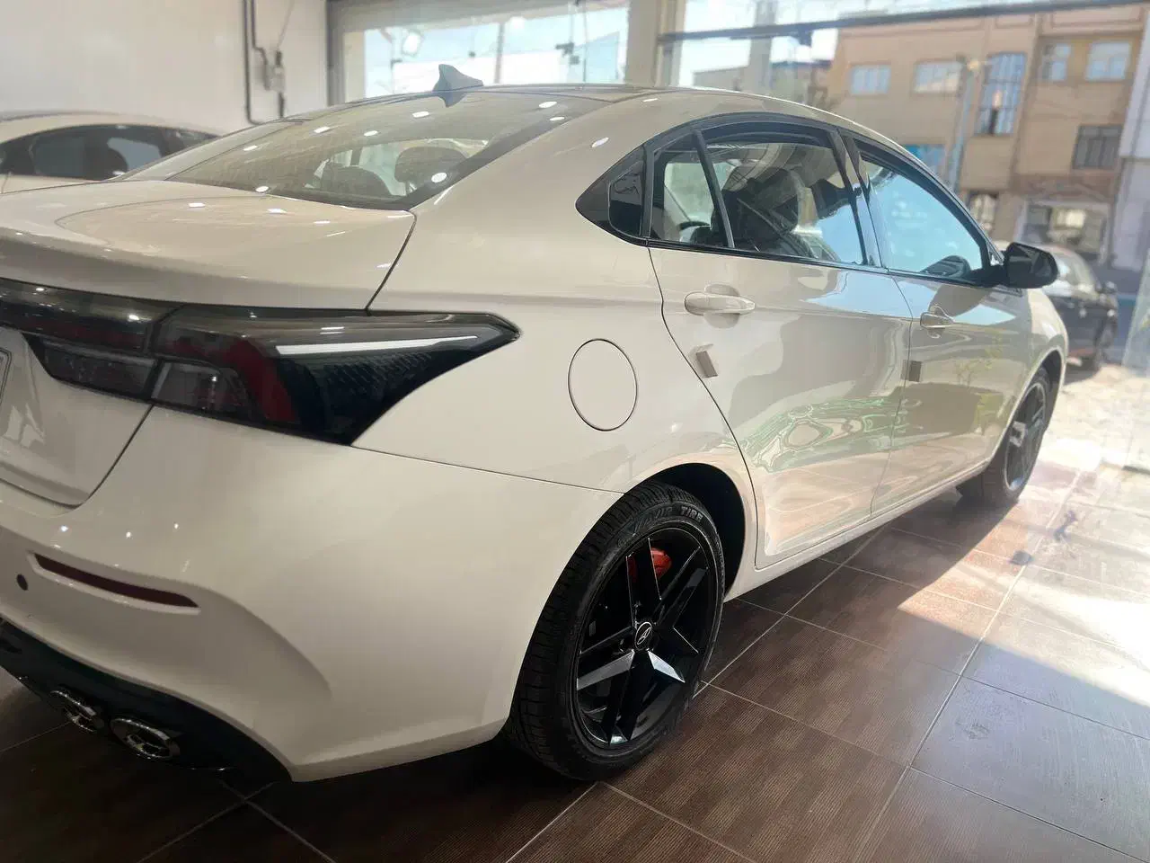 آریزو 6GT سفید ۱۴۰۴ صفر|خودرو سواری و وانت|سیرجان, |دیوار