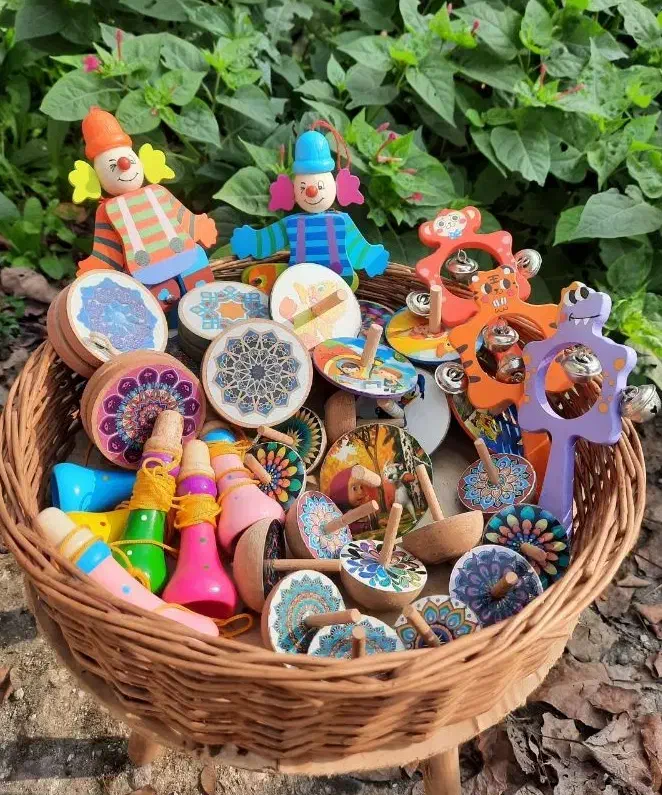 اسباب بازی چوبی|اسباب‌‌بازی|رشت, هلال احمر|دیوار