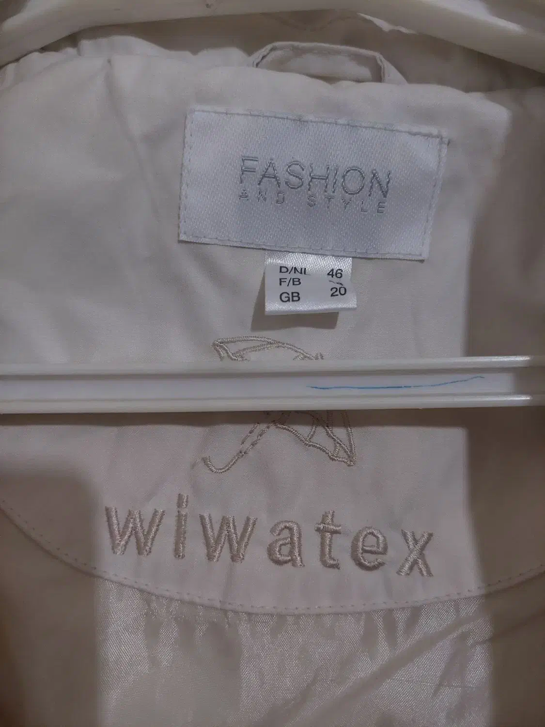 اورکت / بارانی / کاپشن بهاره (پاییزه)|لباس|اقلید, |دیوار