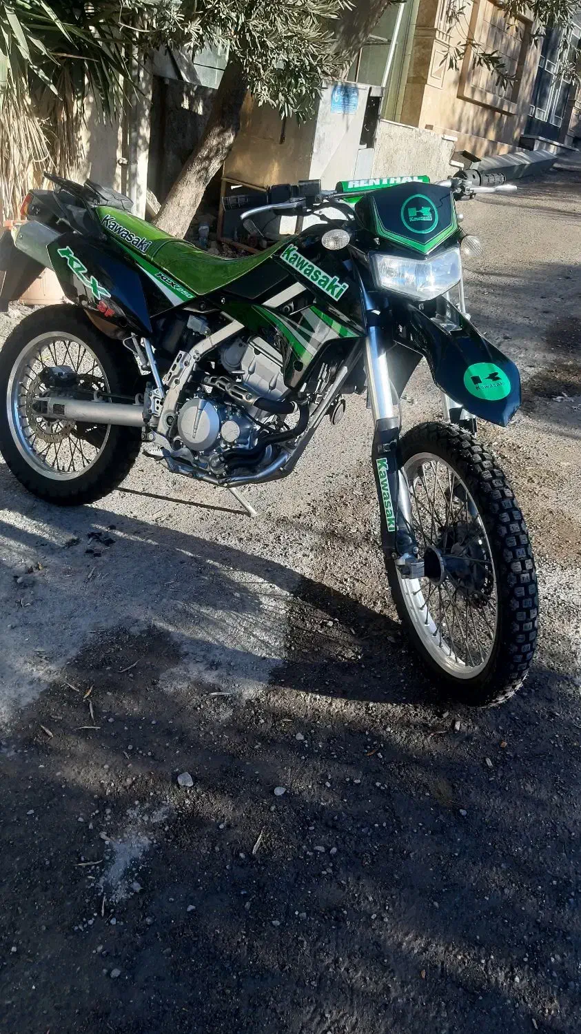 کاوازاکی کا ال ایکس ۲۵۰ crm.klx.|موتورسیکلت|تهران, پارک شهر|دیوار
