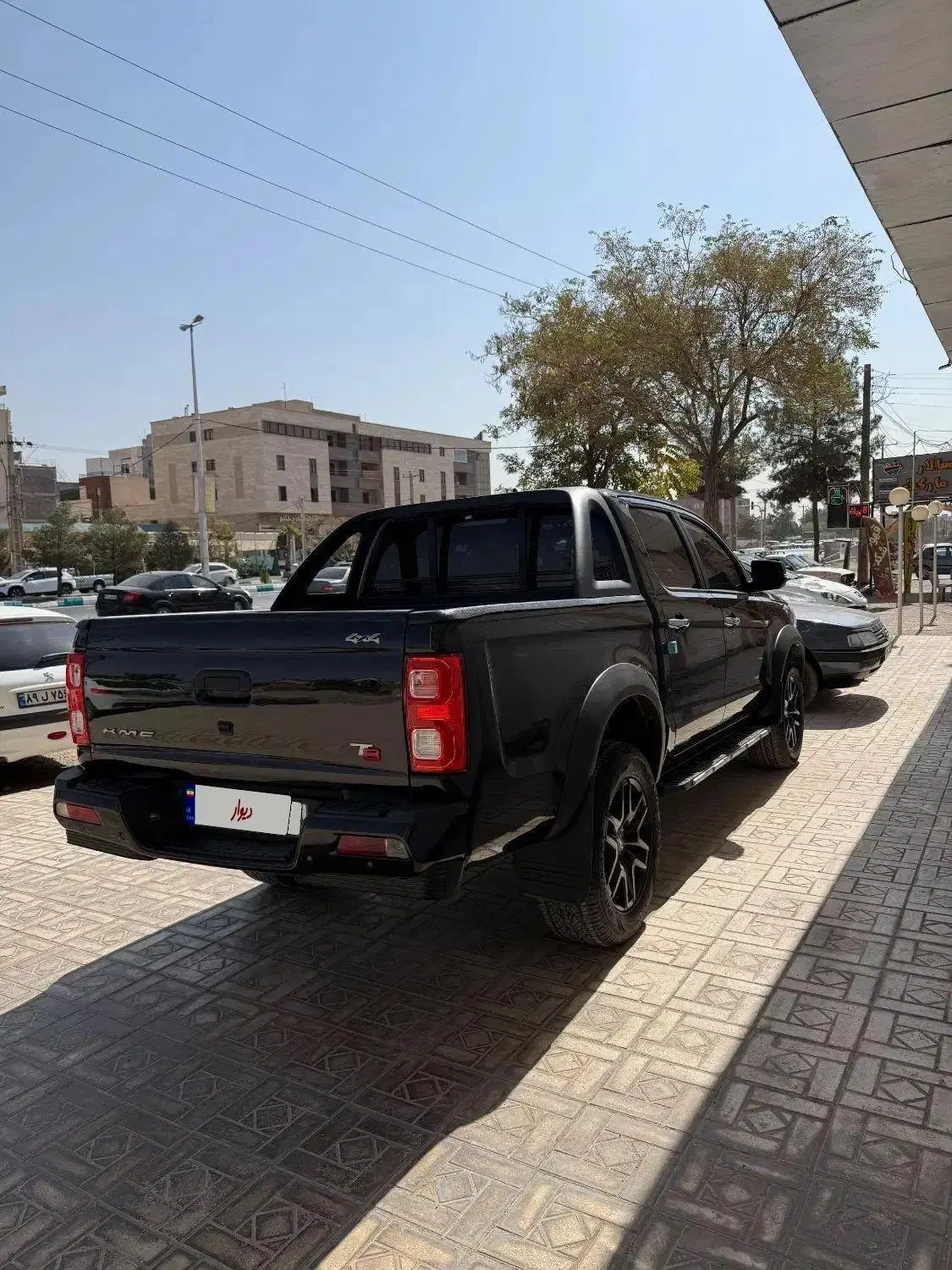 1402 Kmc t8|خودرو سواری و وانت|کرمان, |دیوار