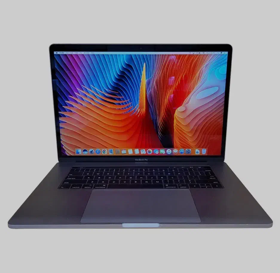 MacBook Pro 2017 (با تاچ‌بار)|رایانه همراه|لار, |دیوار